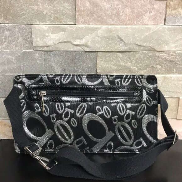 Carlo G Hipsbag - Picture 2 of 4